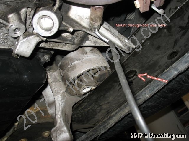 Remove Chrysler front mount
